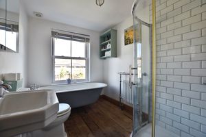 Photo 14- click for photo gallery